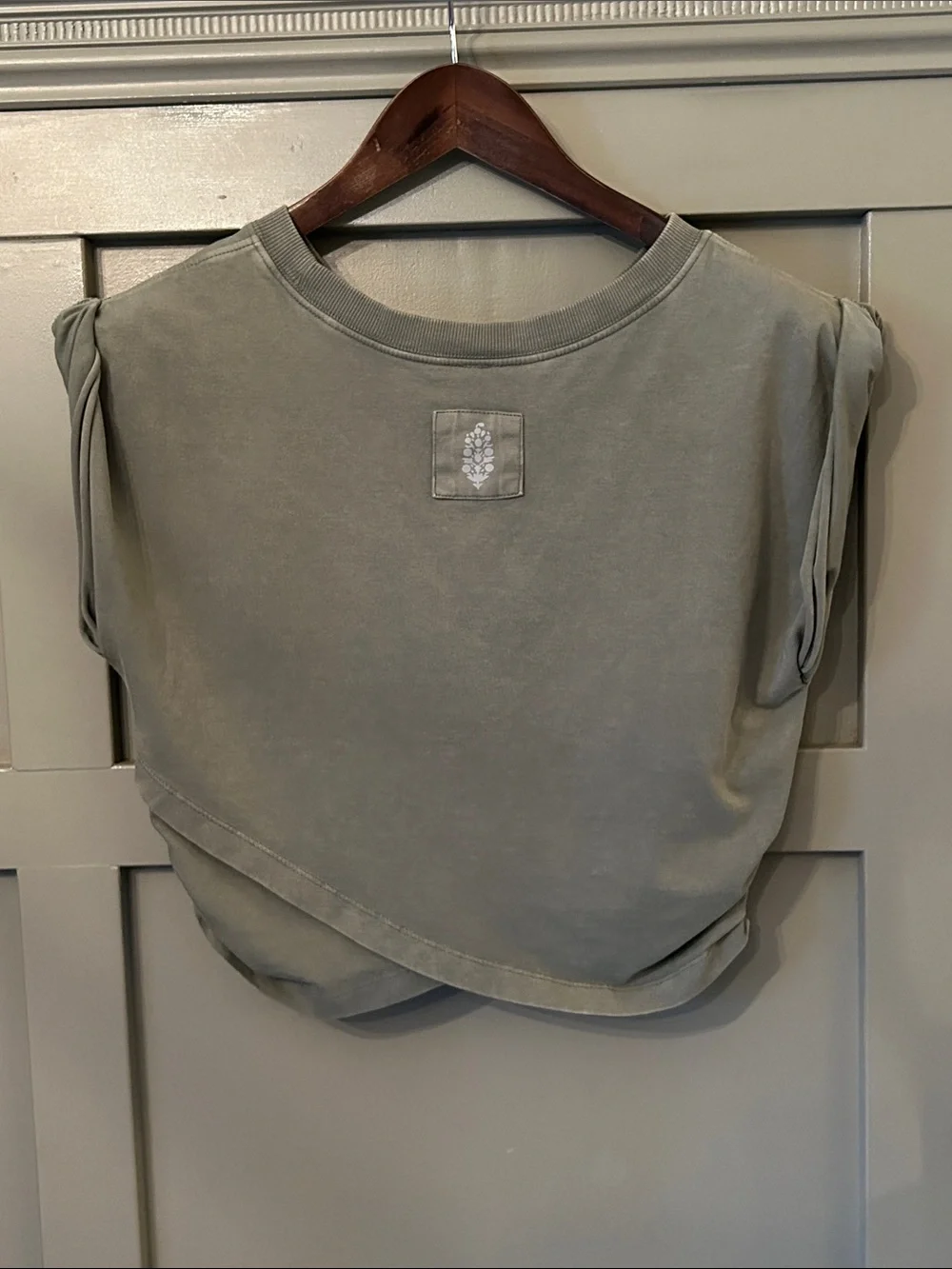 Free People Movement Hot Shot Crossover Crew Neck Muscle Tee Terrain Green Large